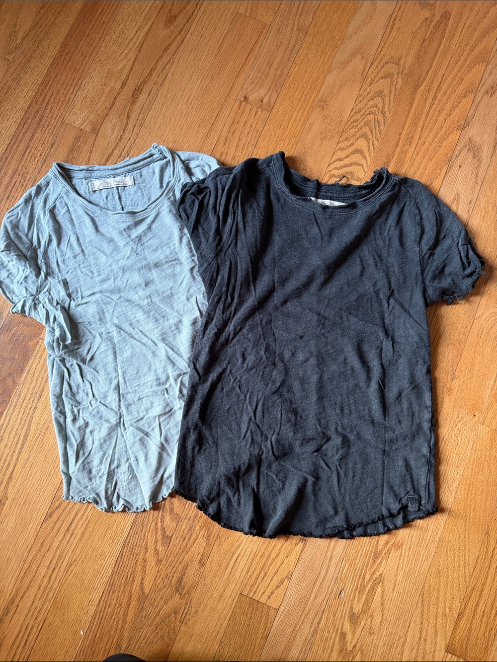 Free People Short-Sleeve Ribbed Crewneck Tee - Black & Light Blue distressed - Picture 5 of 5